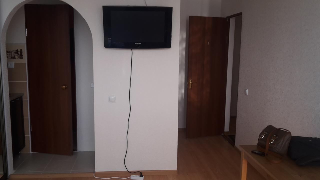 Mini Hotel Na Aiaaira Sohum Dış mekan fotoğraf